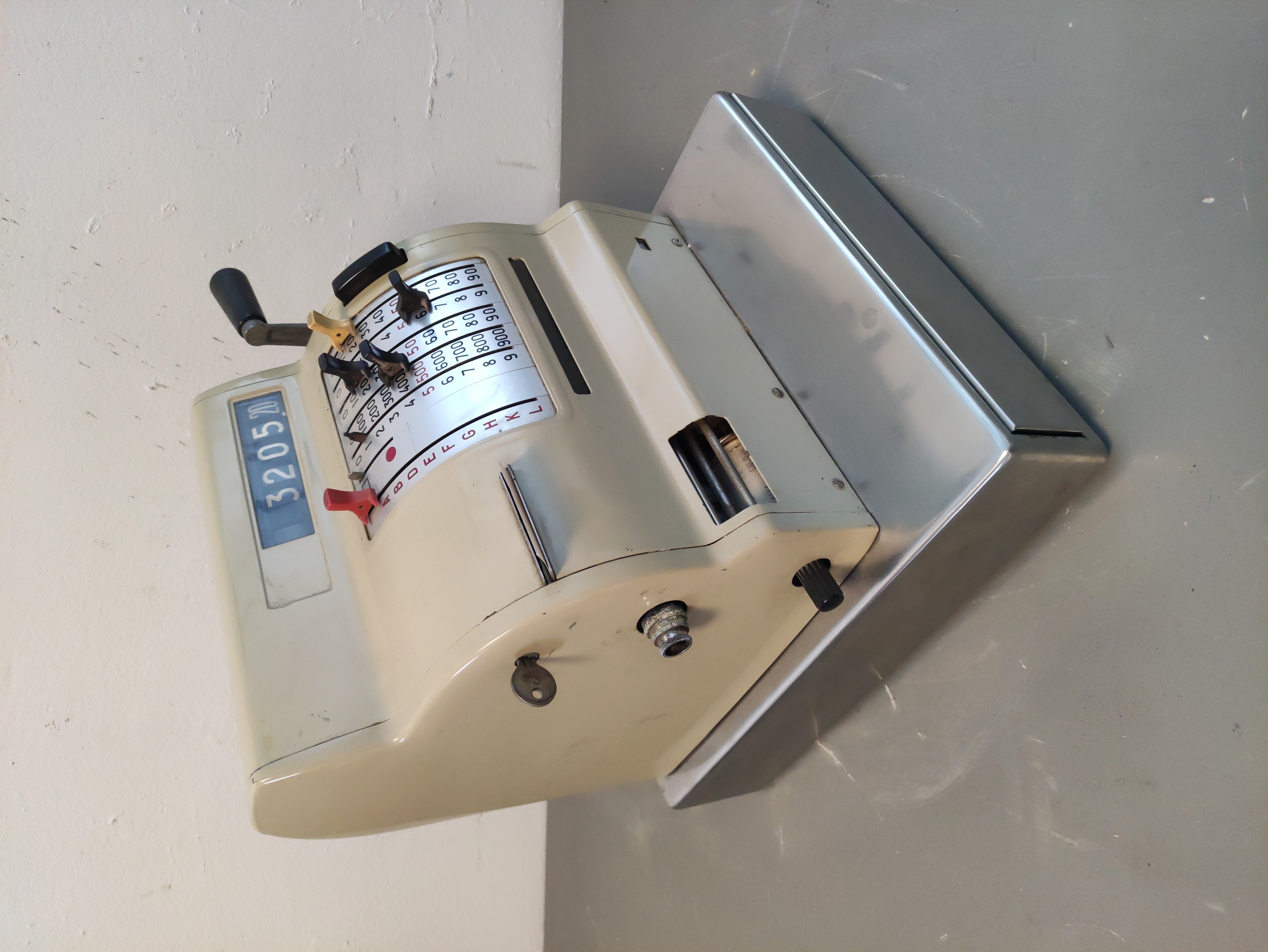 caja registradora calculadora metal func 35.5x31.5x35 1u